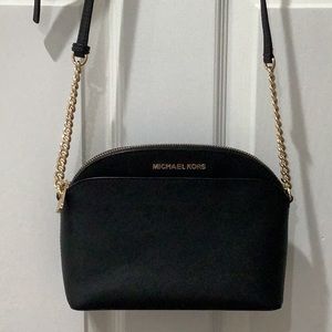 MICHAEL Kors Jet Set Dome Crossbody